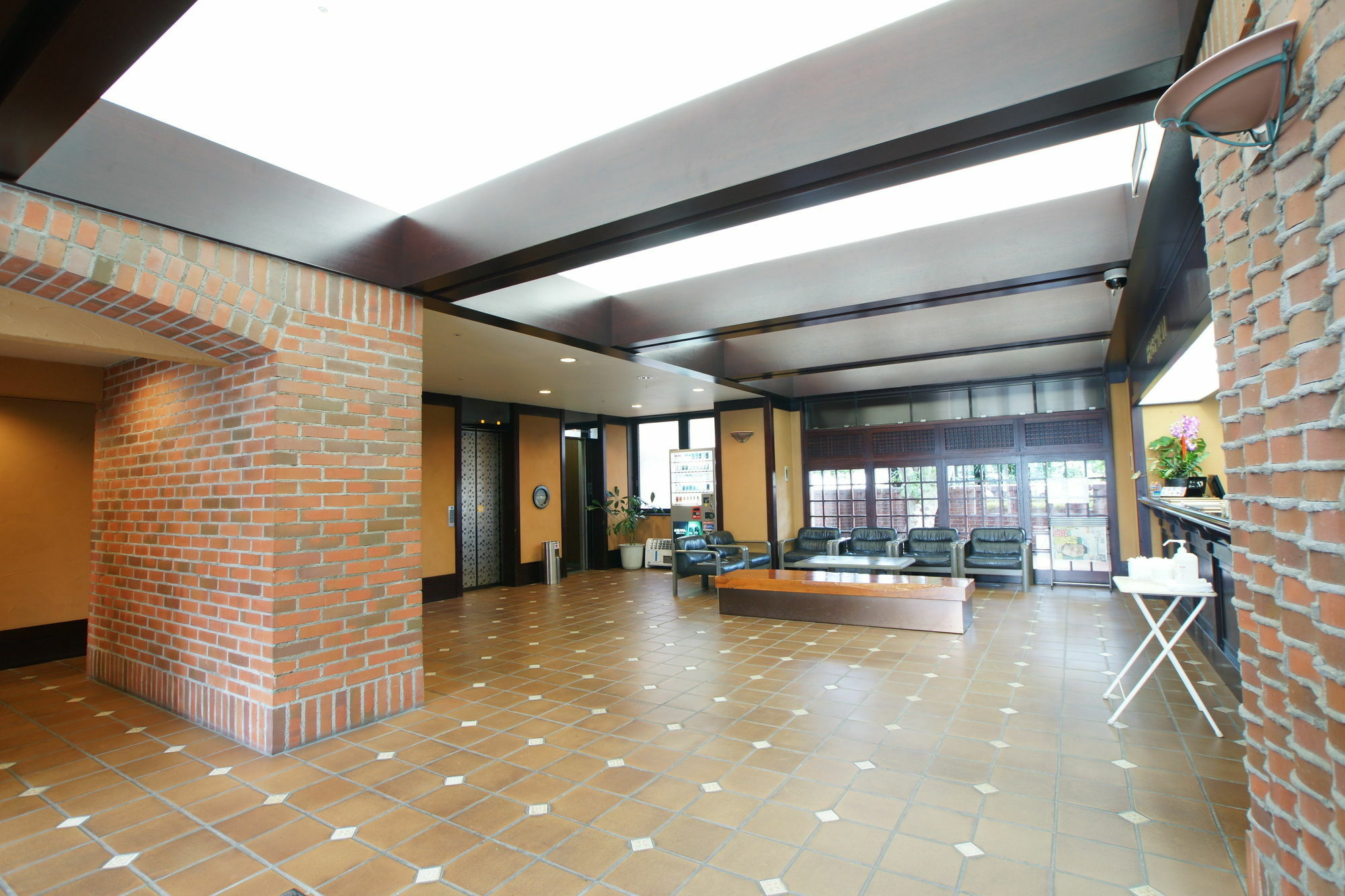 Shin Iizuka Station Hotel Dış mekan fotoğraf